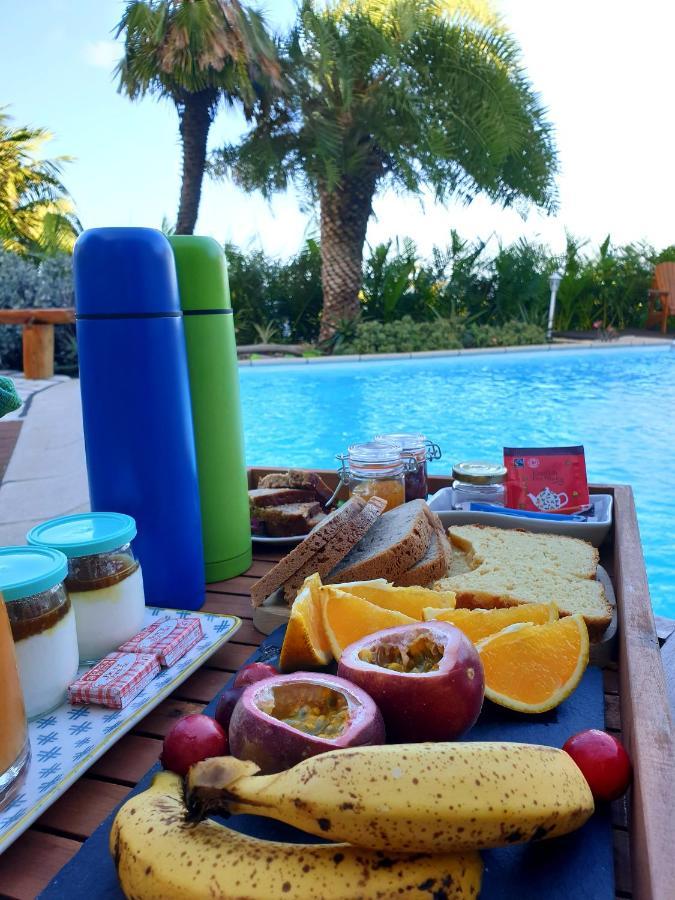 Maison D'Hotes Villa Des Mascareignes Petite Île Екстериор снимка