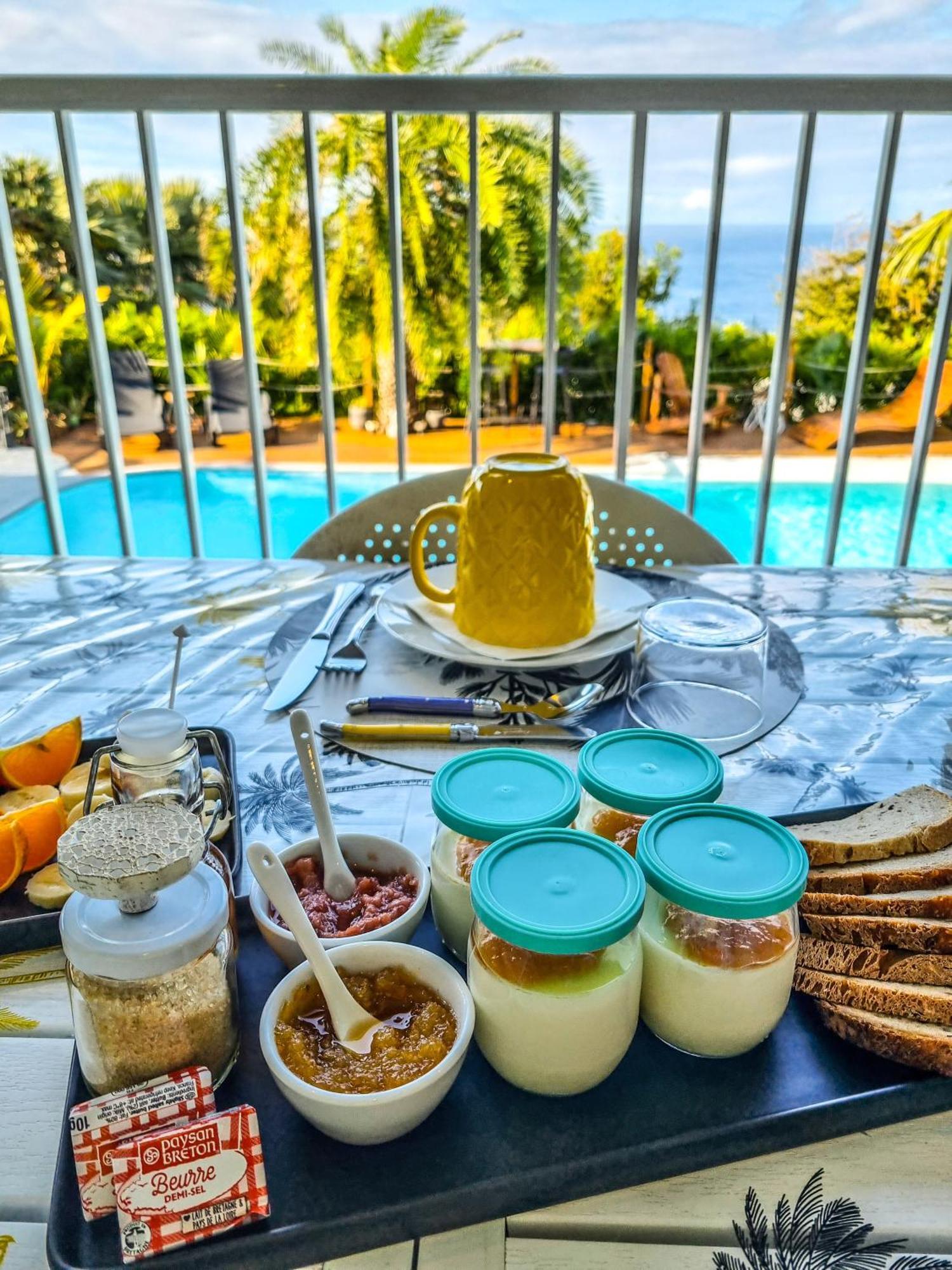 Maison D'Hotes Villa Des Mascareignes Petite Île Екстериор снимка